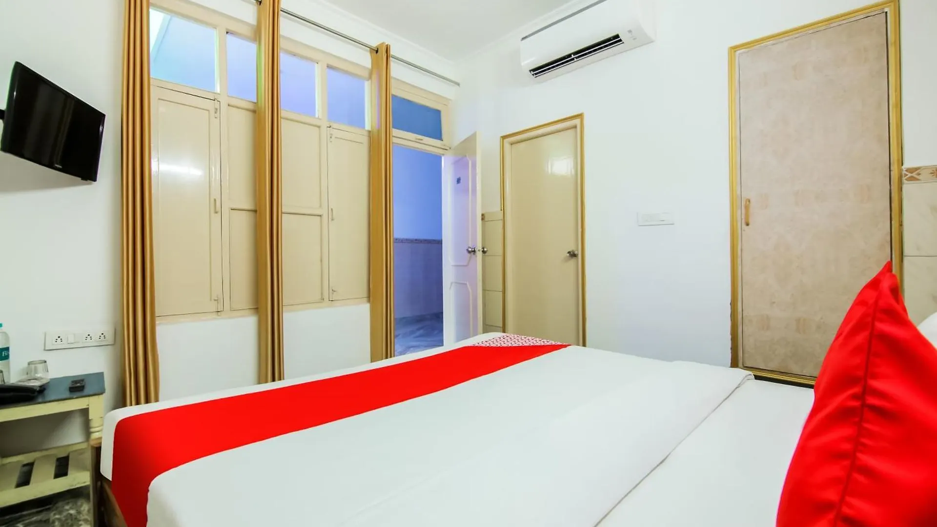 Hotel Sapna Gurgaon