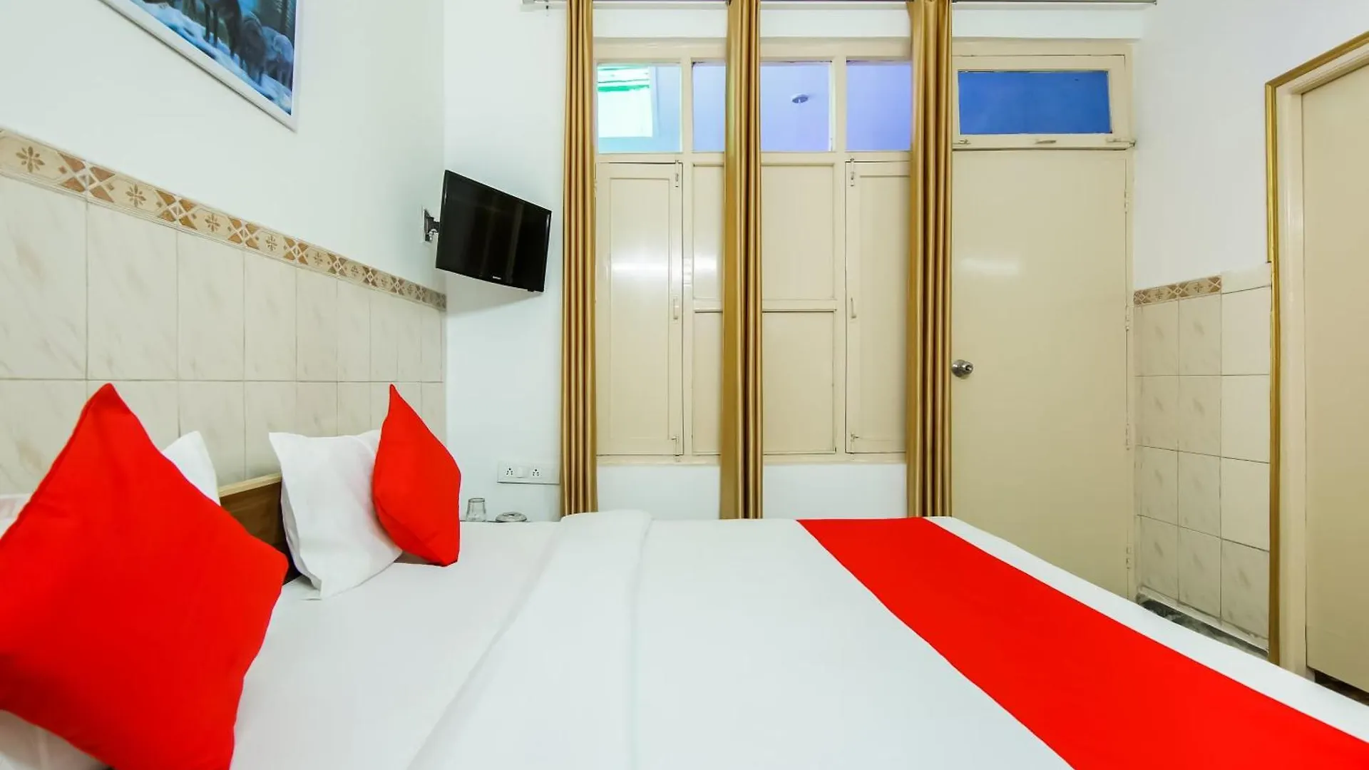Hotel Sapna Gurgaon 3*,  India